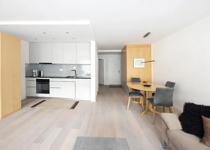 Appartement avec 2 chambre(s) de 97 m² et 2 salle(s) de bains privée(s) à Quartier de Uferweg